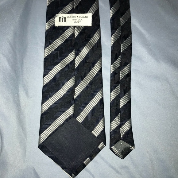Mario Armani 100% Silk Tie - Picture 2 of 4